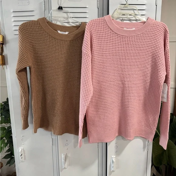 Time and Tru Waffle Knit Sweaters in Pink and Brown - Picture 1 of 1